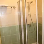 Ikar Hotel