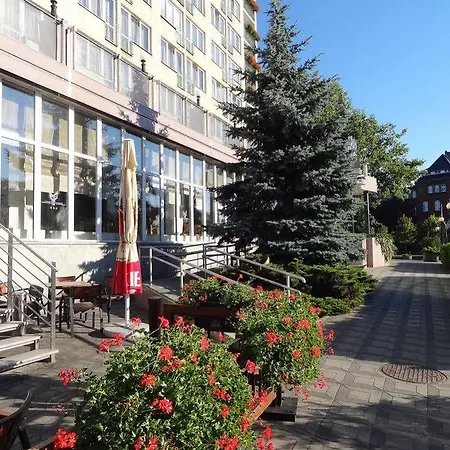 Ikar Отель 3*